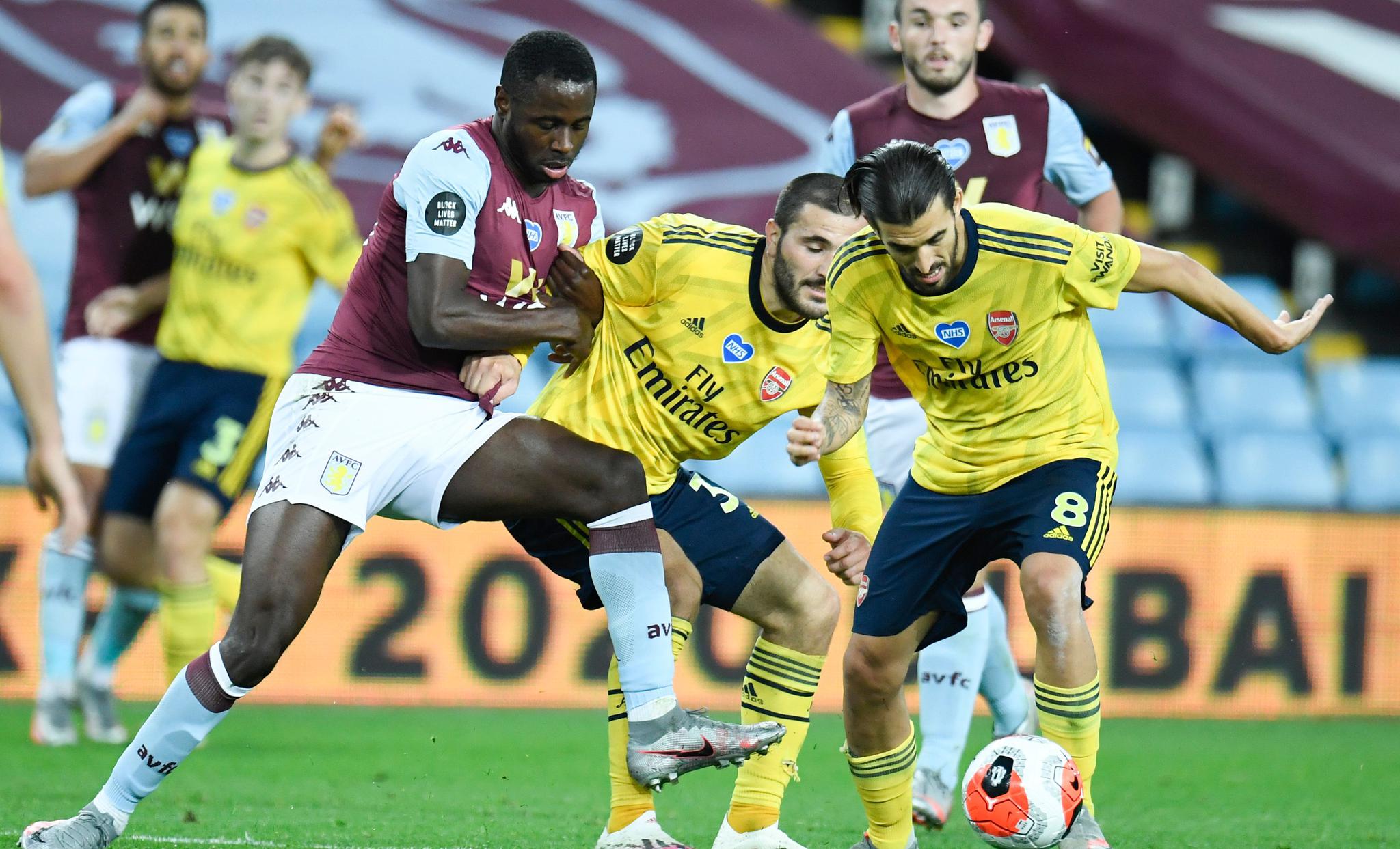 臻品果园水果超市标示设计欣赏